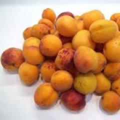 Как заморозить абрикосы в морозилке: наиболее эффективные рецепты и их описание Абрикосы замороженные на зиму в сахаре